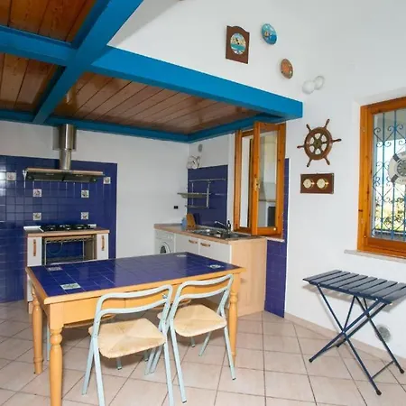 Trilocale Con Terrazzo A 100 Metri Dal Mare, - M025 * Marcelli