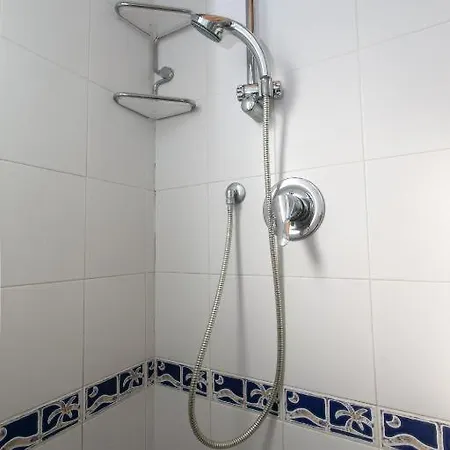 Apartmán Trilocale Con Terrazzo A 100 Metri Dal Mare, - M025